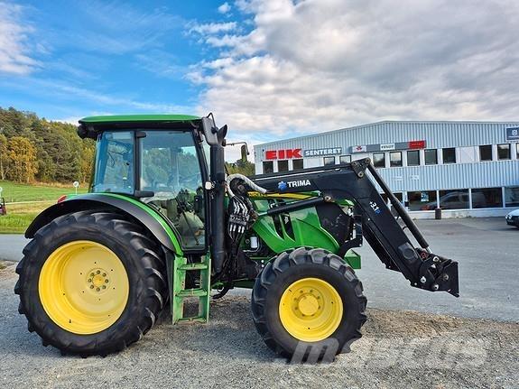 John Deere 6110MC Trattori