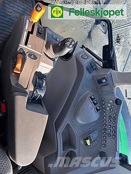 John Deere 6120M Trattori