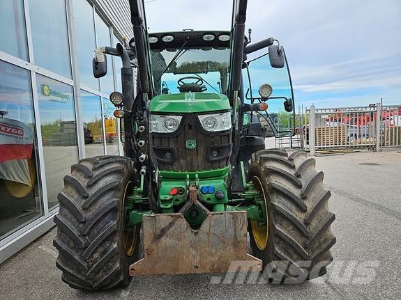 John Deere 6125R Trattori