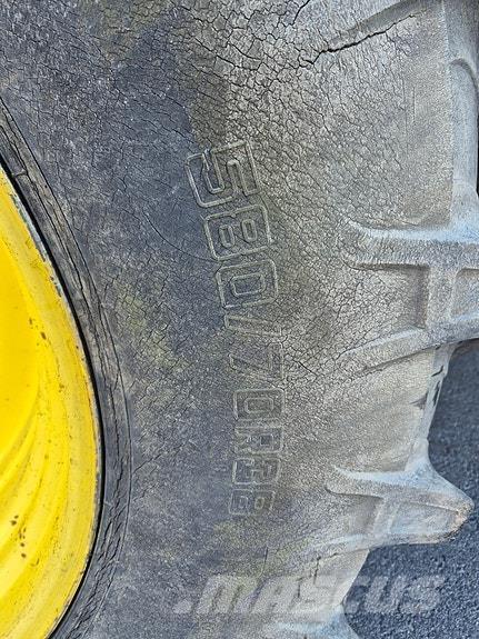 John Deere 6125R Trattori