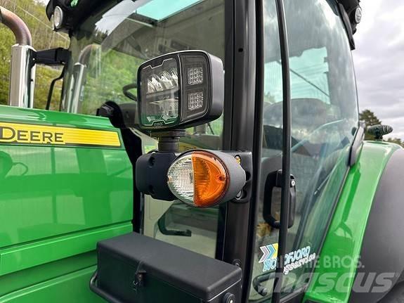 John Deere 6155R Trattori