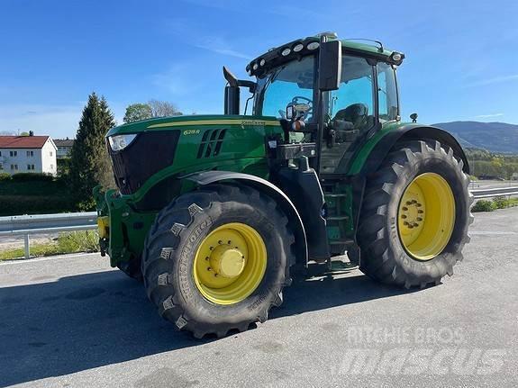 John Deere 6215 R Trattori