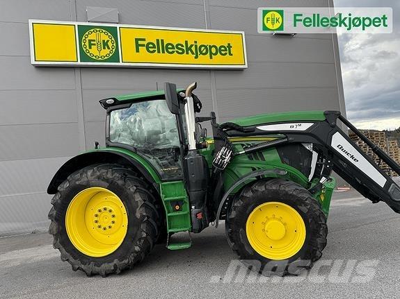John Deere 6215R Trattori