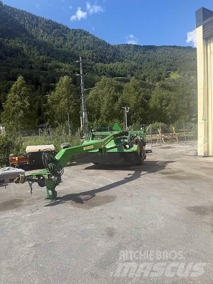 John Deere 630 Altri macchinari per falciare e trinciare