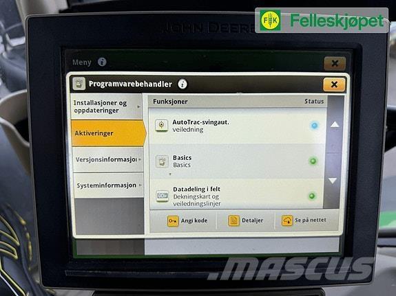 John Deere 6R 215 Trattori