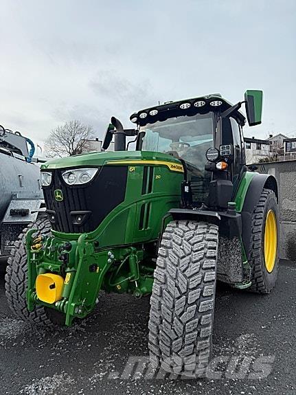 John Deere 6R 250 Trattori