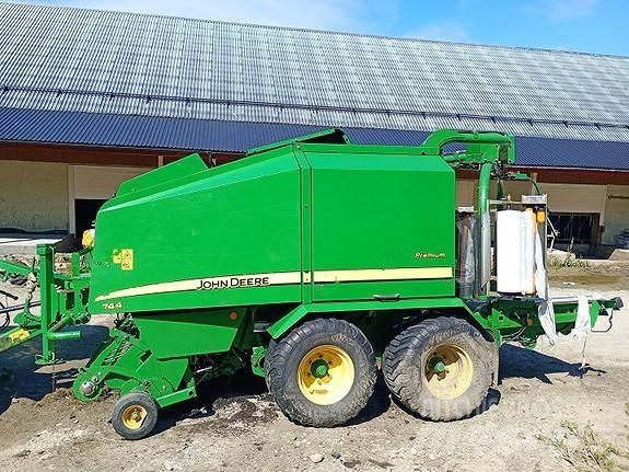 John Deere 744 Rotopresse