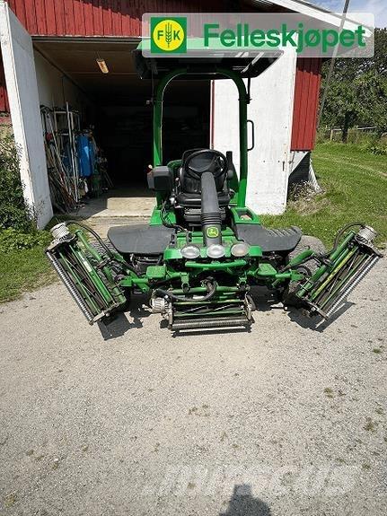 John Deere 7500A Manutenzione verde e strade – Altro
