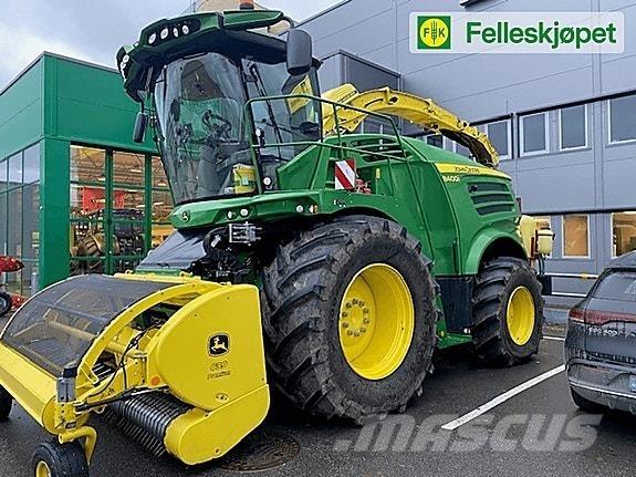 John Deere 8400 Falciandanatrici