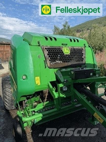 John Deere F440R Rotopresse