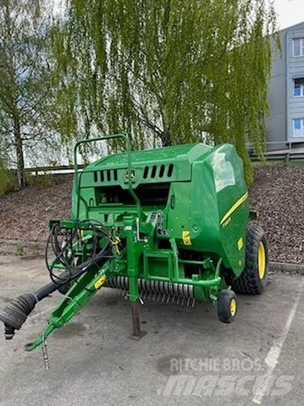 John Deere F441 Rotopresse