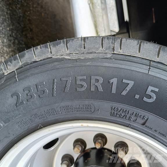 JPM LL22T Rimorchi multiuso