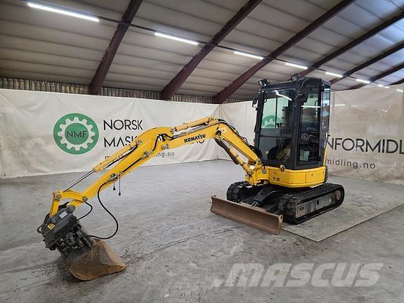 Komatsu PC26MR-3 Miniescavatori