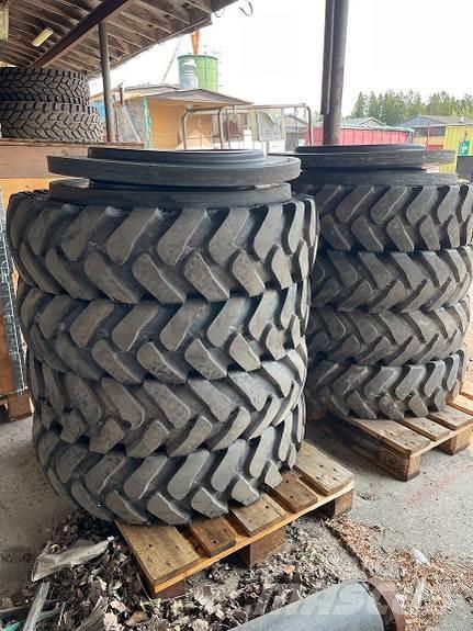 Kumho 10.00-20 Pneumatici, ruote e cerchioni