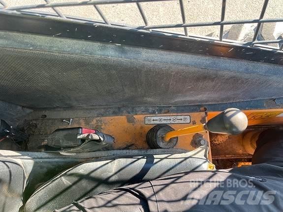 Mustang 2040 Mini Pale Gommate