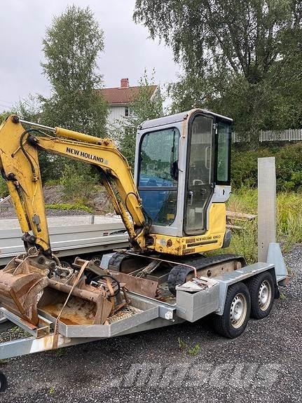 New Holland E18SR Miniescavatori