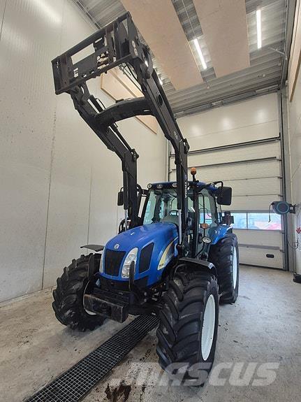 New Holland T5050 Trattori