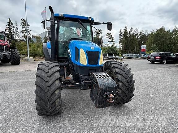 New Holland TS135A Trattori