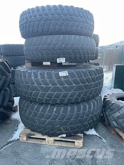 Nokian  Altri macchinari per strade e neve