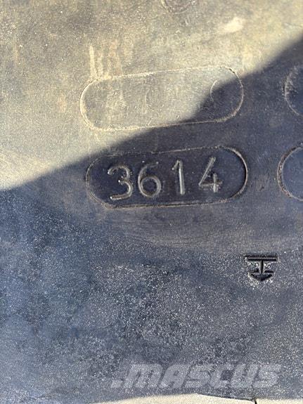 Nokian TRI 2 Altri macchinari per strade e neve