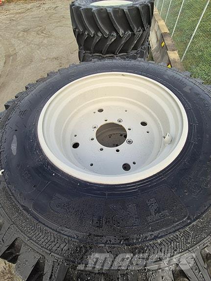 Nokian TRI2 Pneumatici, ruote e cerchioni