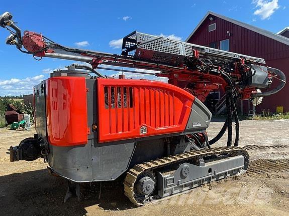 Sandvik DC 410 RI Perforatrici di superficie