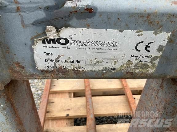 SMS  Altri macchinari per falciare e trinciare