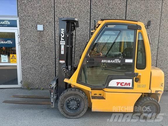 TCM FD25 Carrelli elevatori diesel