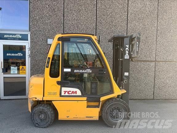 TCM FD25 Carrelli elevatori diesel