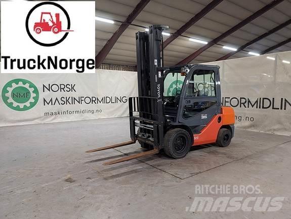 Toyota 52-8FDJF35 Carrelli elevatori diesel