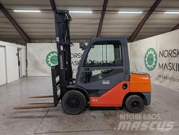 Toyota 52-8FDJF35 Carrelli elevatori diesel
