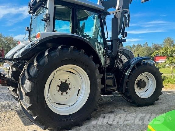 Valtra 142 Direct Trattori