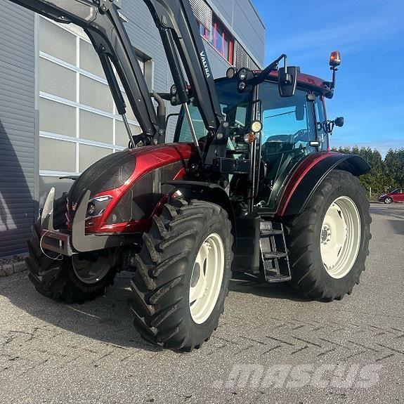 Valtra A115 Trattori