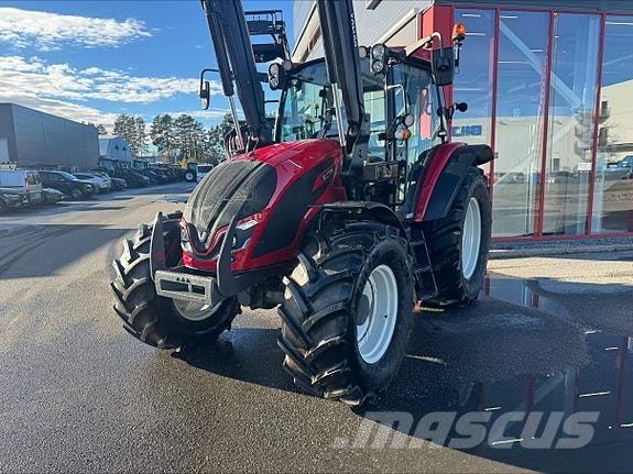 Valtra A115 H4 Trattori