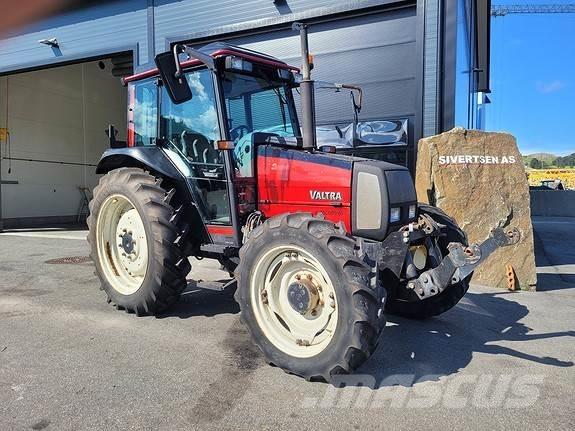 Valtra A75 - 4 Trattori