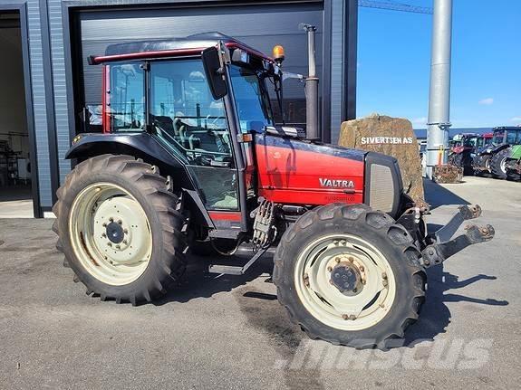 Valtra A75 - 4 Trattori