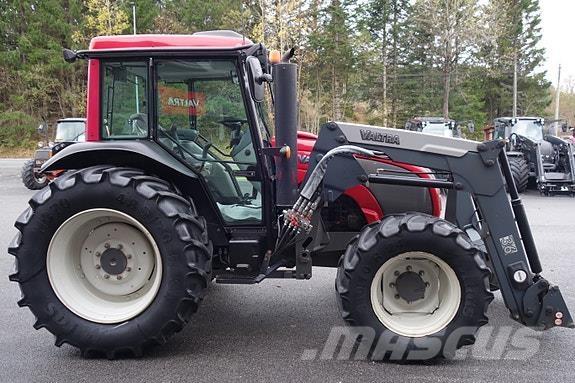 Valtra A93 Trattori