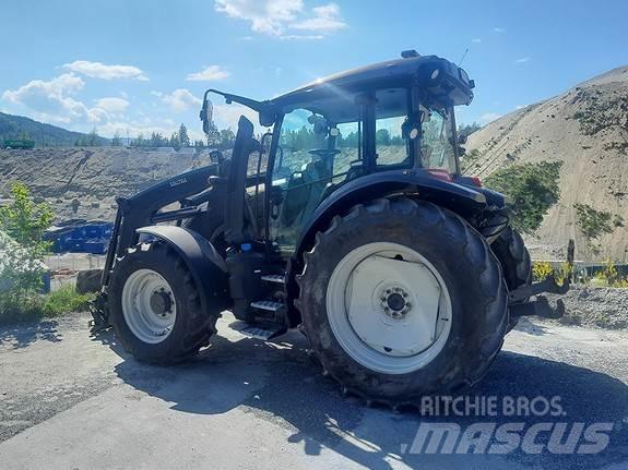 Valtra G105 Trattori