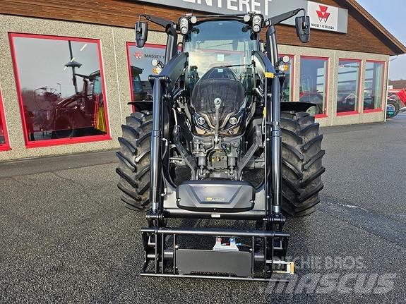 Valtra G135 Versu Trattori