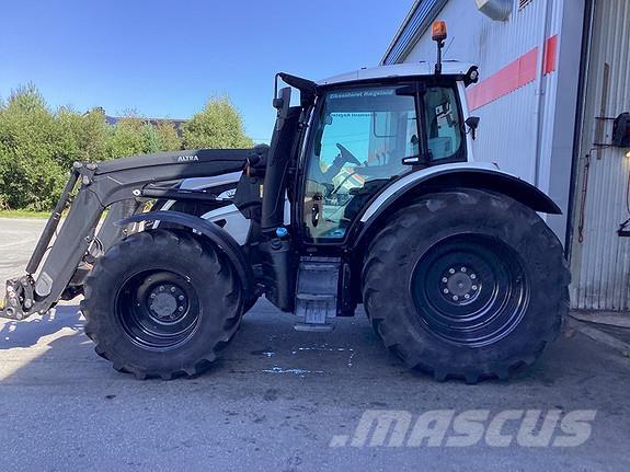 Valtra N 114E Trattori