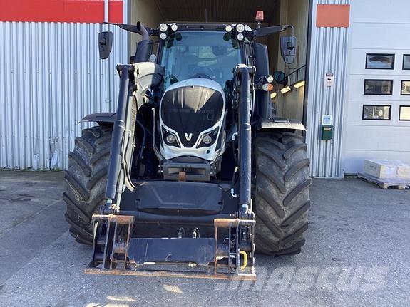 Valtra N 114E Trattori