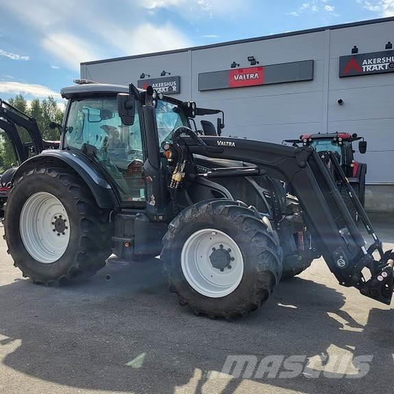 Valtra N104H5 Trattori