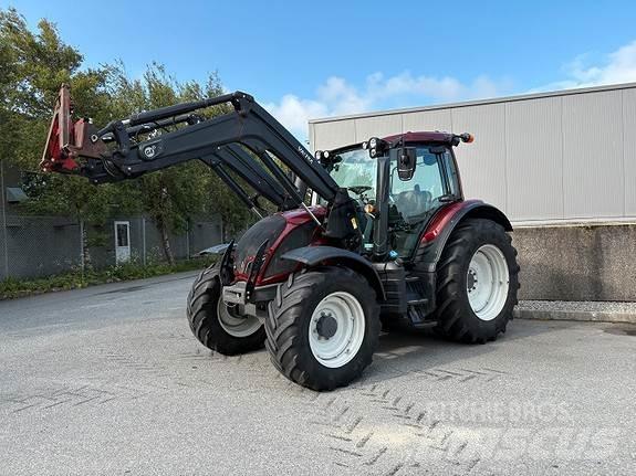 Valtra N114 Trattori