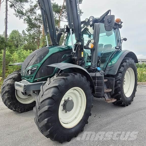 Valtra N114 Trattori