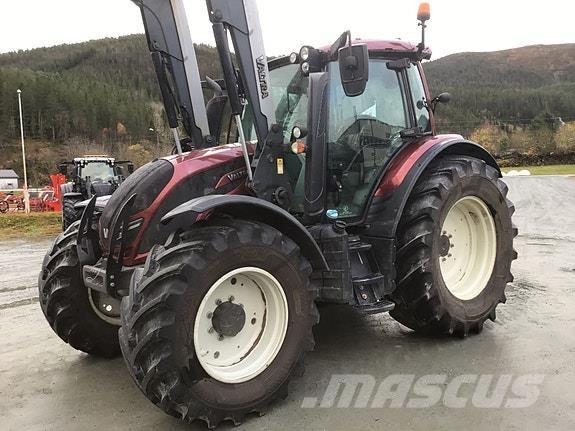 Valtra N154D Trattori