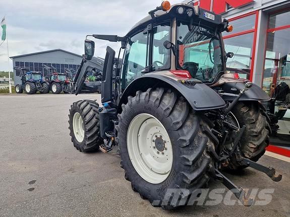 Valtra N155 Trattori