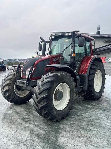 Valtra N163 Trattori