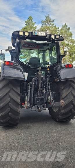 Valtra N163 Trattori