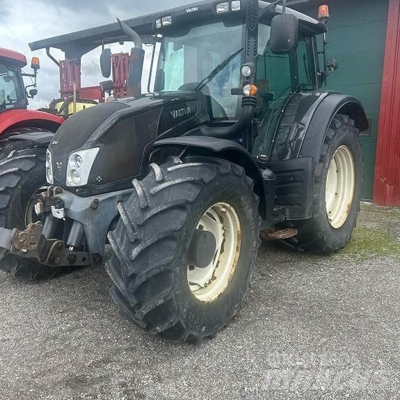 Valtra N163 Direct Trattori