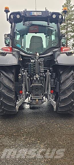 Valtra N175 Trattori
